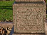 image of grave number 240339